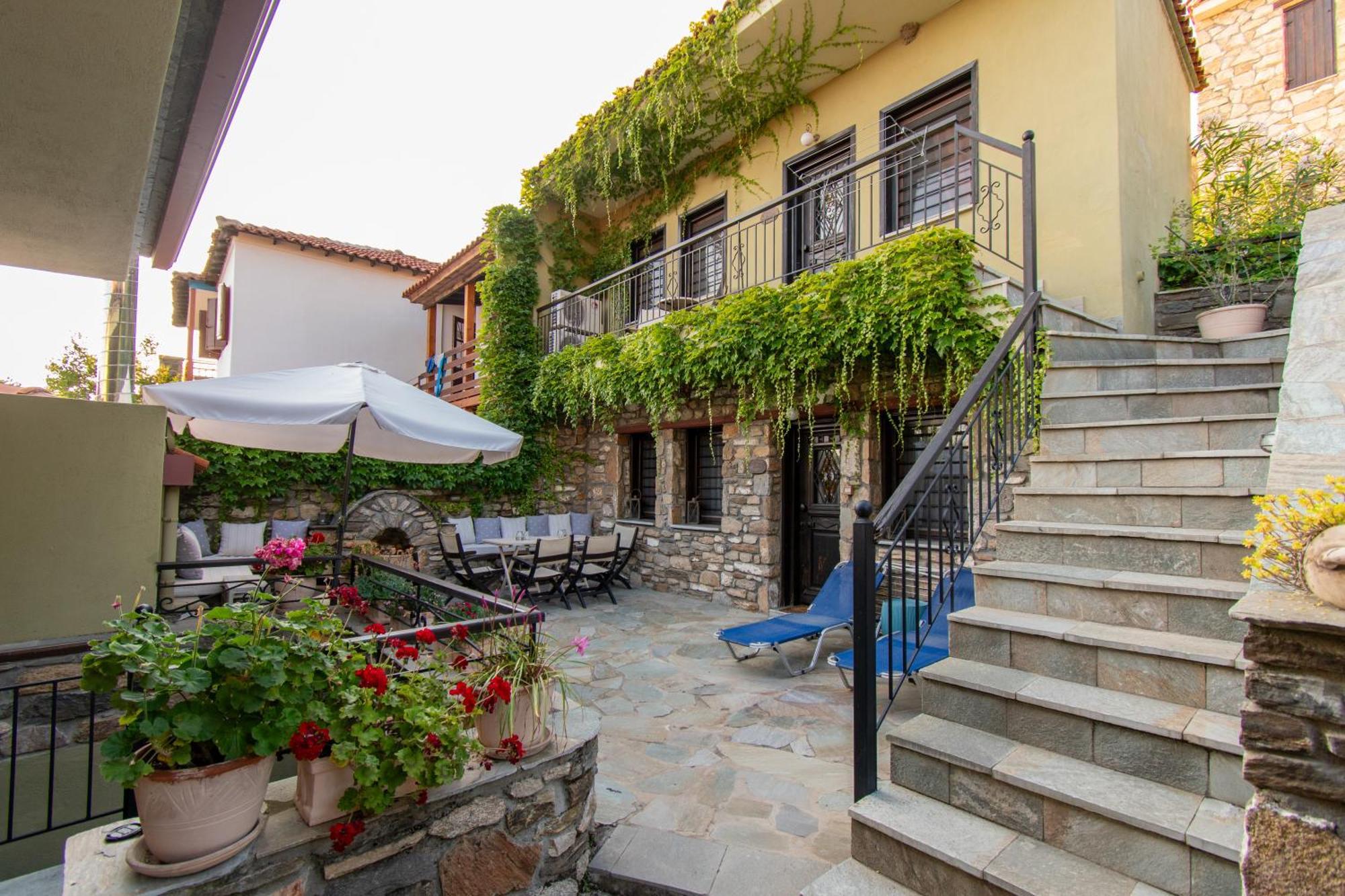 Oreiades Guesthouse Parthenon Bagian luar foto
